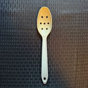 Hulzer Item No 1700 White Slotted Spoon Serving Kitchen Utensil Made in USA